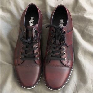 Kennith Cole Unlisted Men’s crown low top sneakers